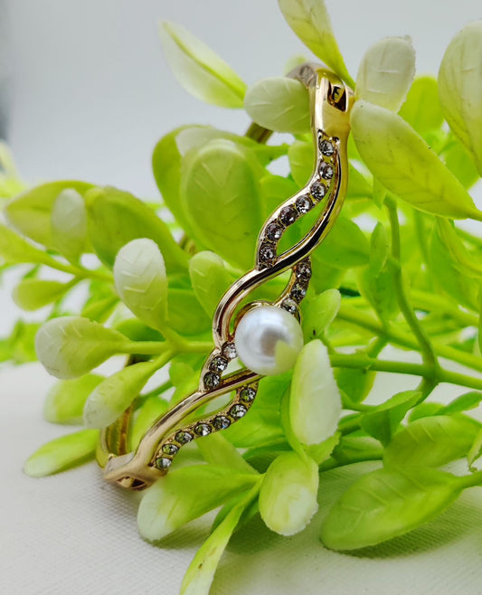 Dazzling Pearl Adjustable bangle